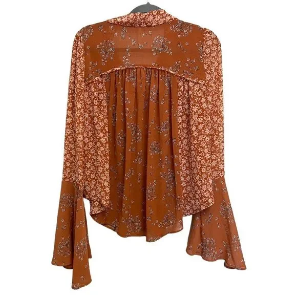 Free People Serena Blouse Floral Bell Sleeves Micro Floral Rust Sheer Size Large - Picture 4 of 7